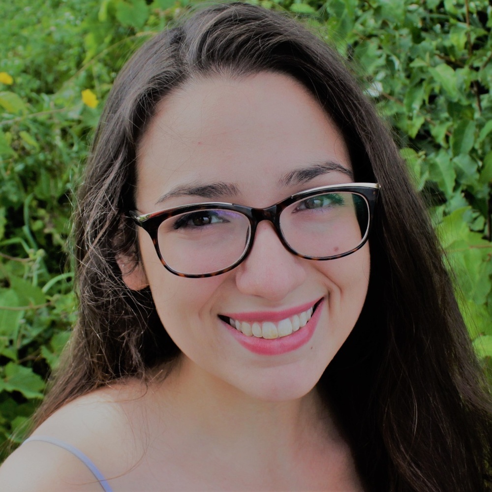 Meet your Posher, Julia